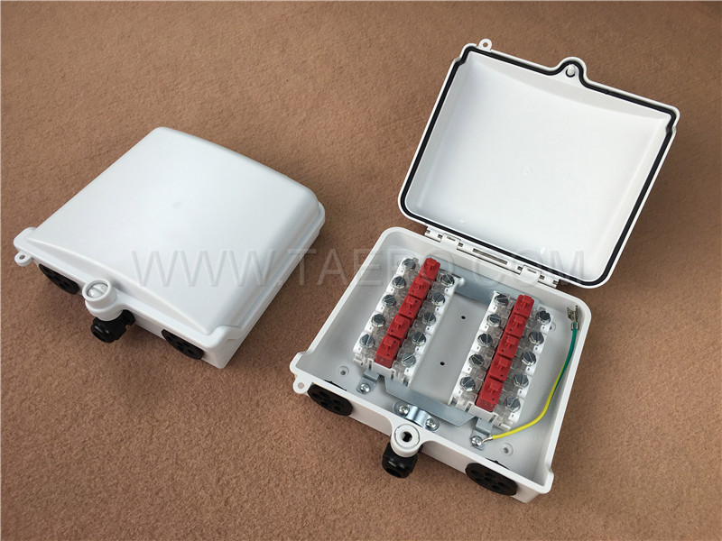 Outdoor-Verteilungspunktkasten für 10 Paare zum STB-Modul, 200x185x70 mm, Schraub-Schnappverschluss, Kunststoffgehäuse, mit STB-Modul und Überspannungsschutz