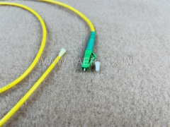 Einzelmodus OS1 Simplex SM LC APC -Glasfaser -Pigtail