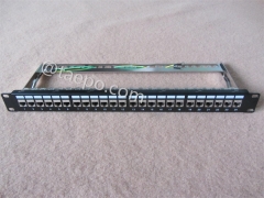 19 Zoll 1HE 24 Port CAT6A RJ45 STP geschirmtes Netzwerkserver-Rack-Patchpanel mit Kabelmanager und Keystone