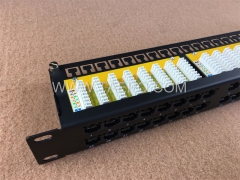 19 Zoll Server Rack 1HE 48 Port CAT5E RJ45 Netzwerk Patchpanel mit Kabelhalterung