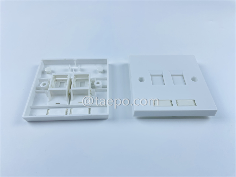 2-Port-Wandplatte, 86x86mm, UK-Stil