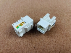 UTP 8P8C 90-Grad-Netzwerk CAT5E RJ45 Keystone-Buchse