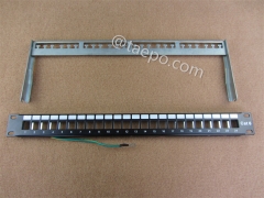 19 Zoll 1HE Höhe 24 Port Blank Patchpanel für STP Keystone Jack mit Kabelmanager