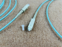 Multimode 50/125um OM3 Simplex SC UPC 3mm Glasfaser-Patchkabel