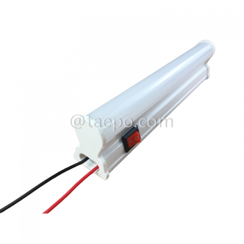 7W 20-80VDC LED T5 Röhrenlampe mit Kunststoffsockel und Schalter