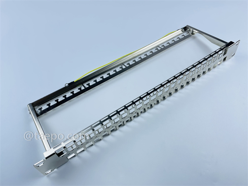 48-Port Patchpanel, leer, für STP Keystone Jack, 19
