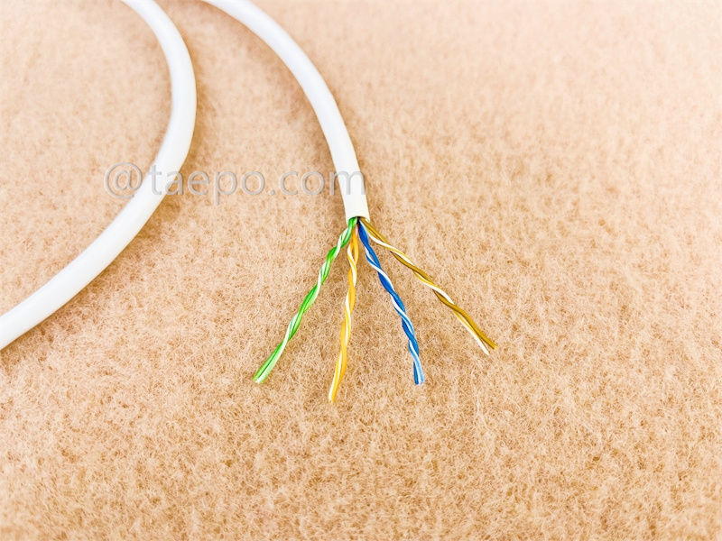 LAN-Kabel, CAT5E, UTP, 4 Paare, blankes Kupfer, AWG24, solider Draht, 305 m/Rolle