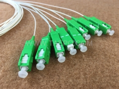 Lichtwellenleiter-Splitter, PLC, Stahlrohr, G657A, 1x8, 0,9 mm Loose Tube, 1 m, mit SC/APC-Stecker
