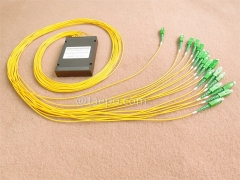 Glasfaser-Splitter, PLC, Kunststoffgehäuse, G657A, 1x16, 2 mm Loose Tube, 1 m, mit SC/APC-Stecker